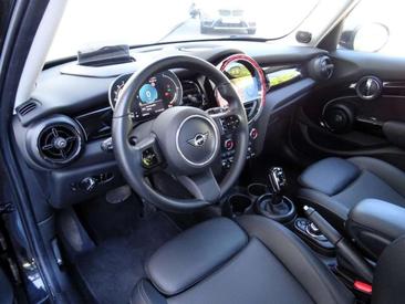 Mini Cooper E — photo 4
