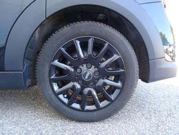 Mini Cooper E — photo 20
