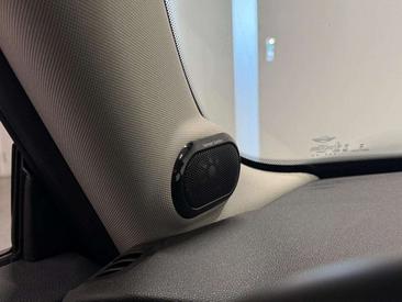 Mini Electric Cooper SE — photo 19