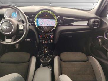 Mini Hatch Cooper — photo 9