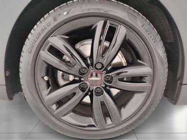 Mini Hatch Cooper — photo 11