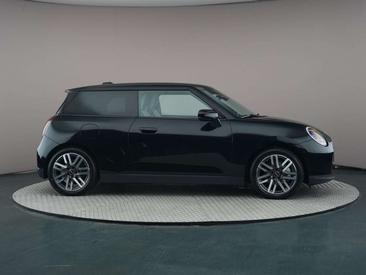 Mini Hatch Classic Cooper SE — photo 6