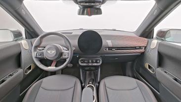 Mini Cooper SE JCW — photo 14