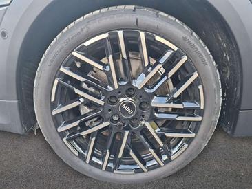 Mini Cabrio Favoured Cooper — photo 7