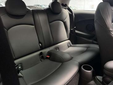 Mini Hatch Camden Cooper — photo 18