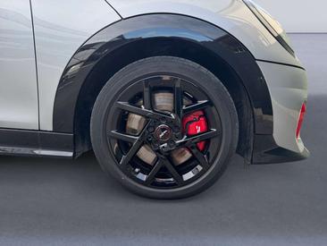 Mini Cabrio JCW John Cooper Works — photo 5