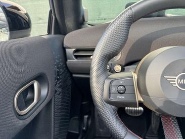Mini Cabrio JCW John Cooper Works — photo 12