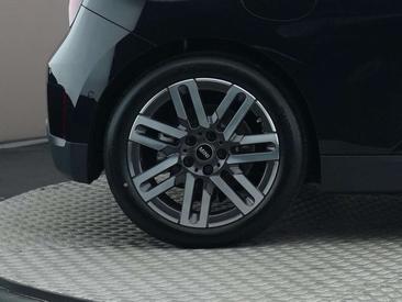Mini Hatch Classic Cooper SE — photo 16