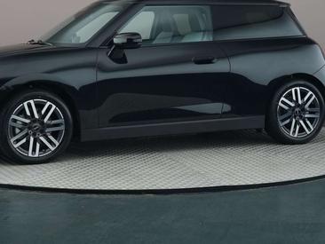 Mini Hatch Classic Cooper SE — photo 18