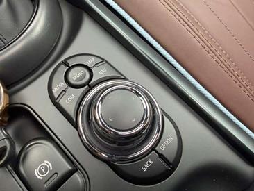 Mini Clubman Série Spéciale Cooper S — photo 26