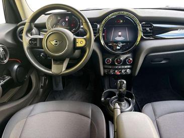 Mini 5 Portes Classic Cooper — photo 6