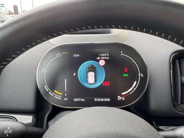 Mini Countryman COOPER SE — photo 17