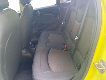 Mini 5 Portes Classic Cooper — photo 11