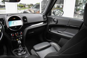 Mini Countryman Classic Cooper SE — photo 44