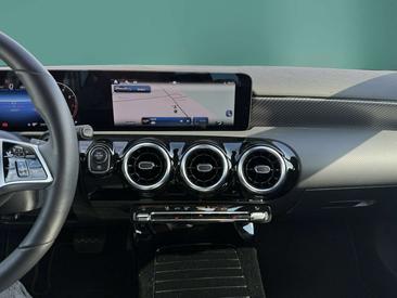Mercedes Classe A 200 PROGRESSIVE — photo 16