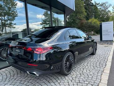 Mercedes Classe E 220 AMG-Line — photo 6