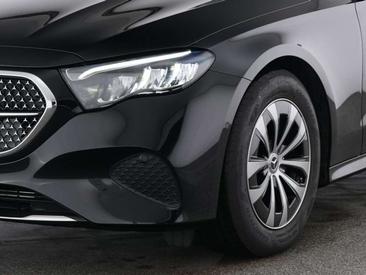 Mercedes Classe E 200 AVANTGARDE — photo 2