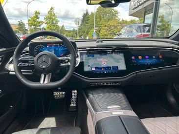 Mercedes Classe E 220 AMG-Line — photo 10