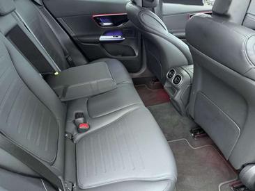 Mercedes GLC 200 AMG Line — photo 4