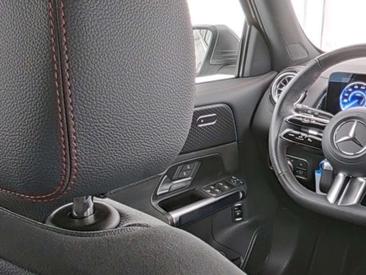 Mercedes EQB 250+ AMG Line — photo 4
