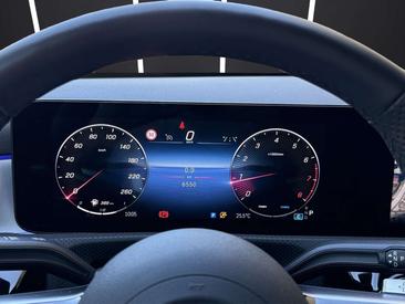Mercedes CLA 200 Night Edition — photo 24