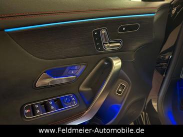 Mercedes CLA 180 Night Edition — photo 6