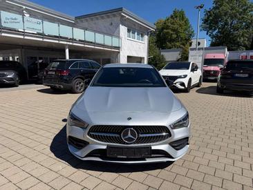 Mercedes CLA 200 Night Edition — photo 4