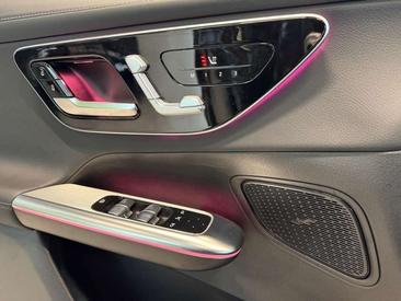 Mercedes GLC 200 AMG Line — photo 7