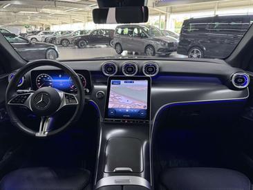 Mercedes GLC 220 — photo 8