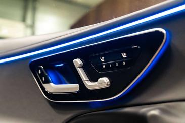 Mercedes Classe E 300 AMG Line — photo 36