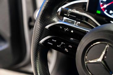 Mercedes Classe E 300 AMG Line — photo 39