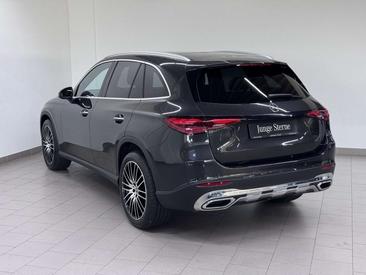Mercedes GLC 220 — photo 14