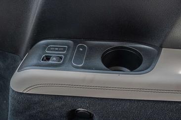 Mercedes GLS 63 AMG 63 — photo 18