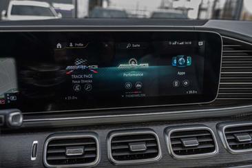 Mercedes GLS 63 AMG 63 — photo 20