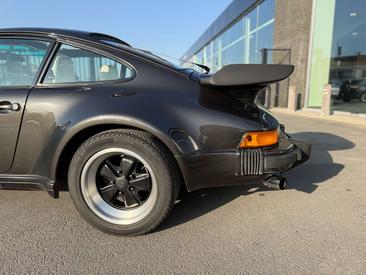 Porsche 911 930 Turbo 3.3 — photo 5