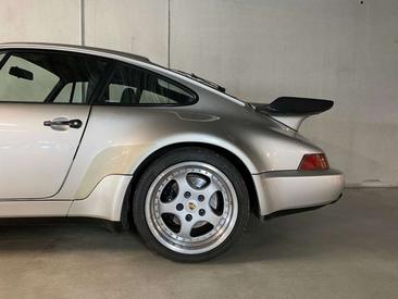 Porsche 964 Turbo — photo 8