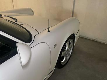 Porsche 964 CARRERA 4 — photo 8