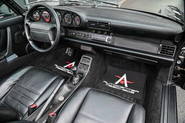 Porsche 964 CARRERA 4 — photo 11
