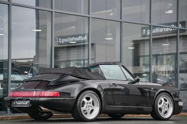 Porsche 964 CARRERA 4 — photo 28