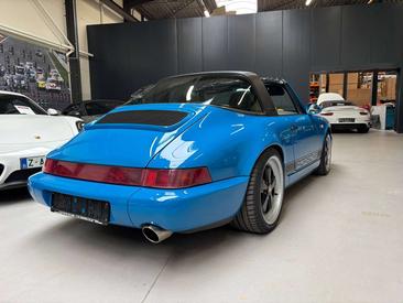Porsche 964 Carrera 2 — photo 9