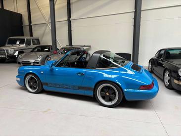 Porsche 964 Carrera 2 — photo 13