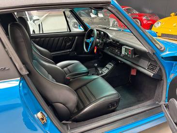 Porsche 964 Carrera 2 — photo 17