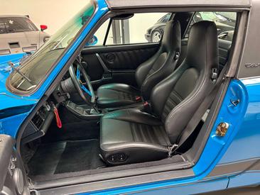 Porsche 964 Carrera 2 — photo 19