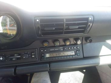 Porsche 964 Carrera — photo 15