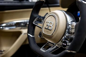 Bugatti Chiron Sport — photo 14