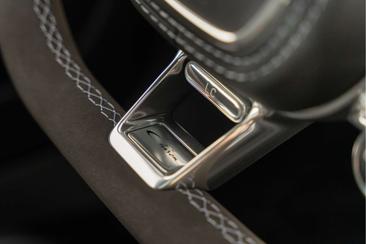 Bugatti Chiron Sport Sky View — photo 12