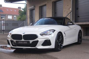 BMW Z4 First Edition M40i — photo 8