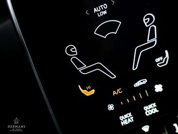McLaren Artura — photo 26
