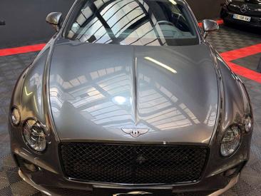 Bentley Continental GT V8 Mulliner — photo 9