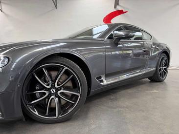 Bentley Continental GT V8 — photo 8